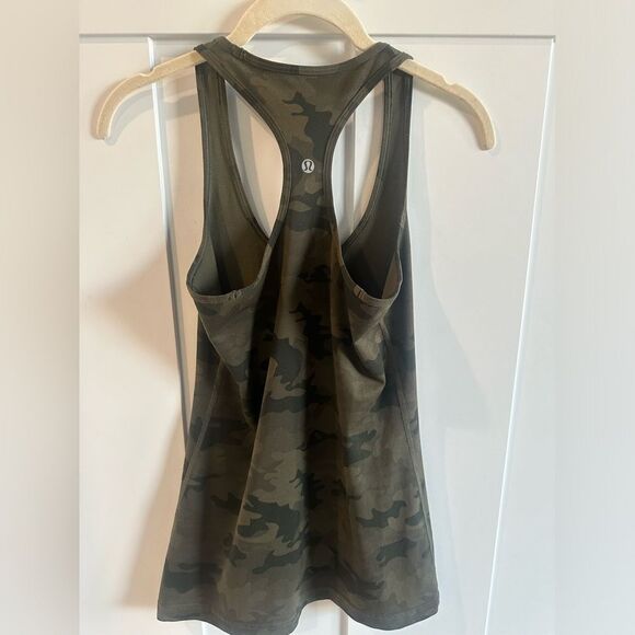Lululemon Original Cool Racer Back
Savasan 20cm Camo Fatigue Green - Picture 3 of 7